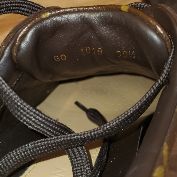 Pre-owned Louis Vuitton Globe Trotter brown suede monogram sneakers 39.5 or US 9 - Picture 9 of 11